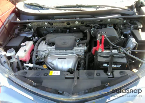 2017 Toyota Rav4 Xle z USA, uszkodzony, nr VIN JTMWFREV4HJ123825